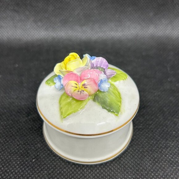 Crown Other - Vintage Crown Staffordshire England bone China Trinket/Pill box